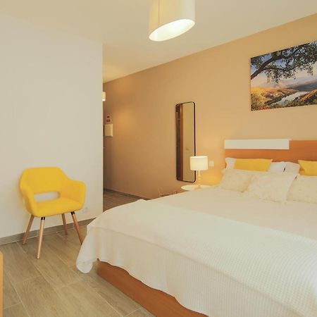 Casa Dos 4 Caminhos - Guest House Douro Peso da Regua Exterior photo